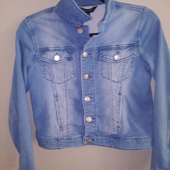 Jean Jacket - Picture 2 of 3